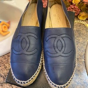 Chanel espadrilles NAVY sz41 fits 9/9.5 authentic